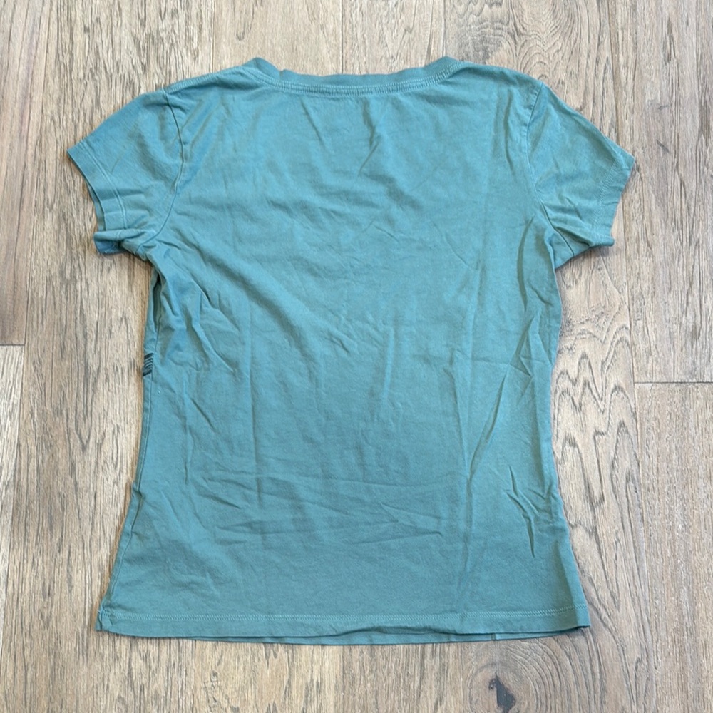 True Religion Women's XS Buddha V-Neck Tee - Picture 9 of 11